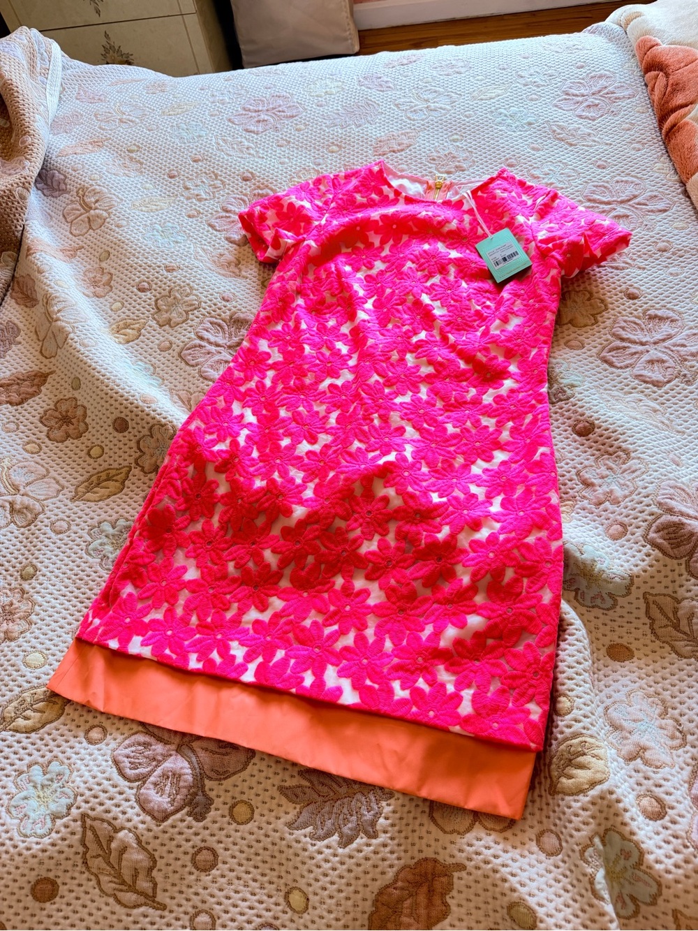 Women’s Hot Pink Floral Lace Dress with Coral Hem sail to sable